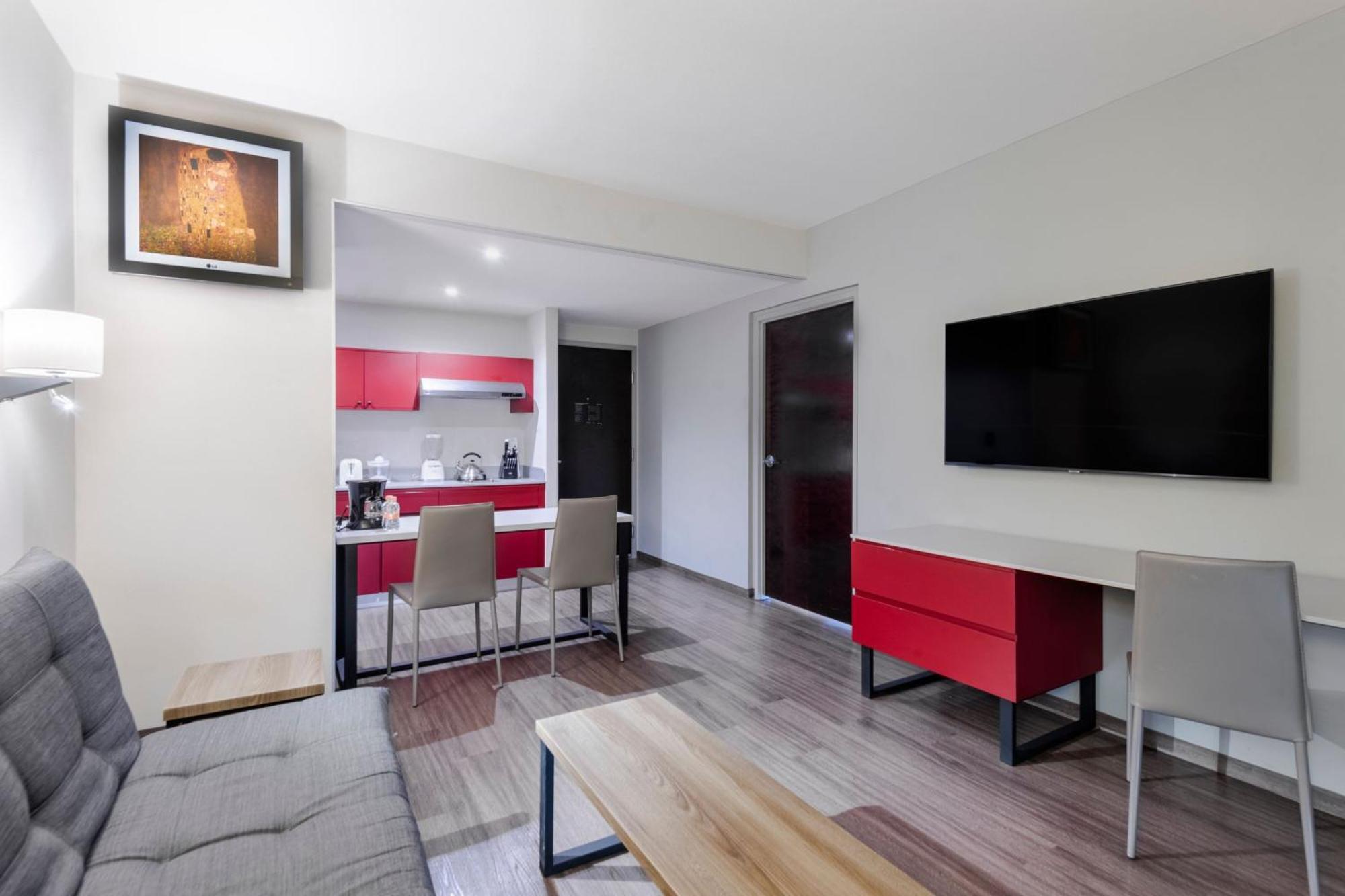 City Express Plus By Marriott Ciudad De Mexico Insurgentes Sur Exterior photo