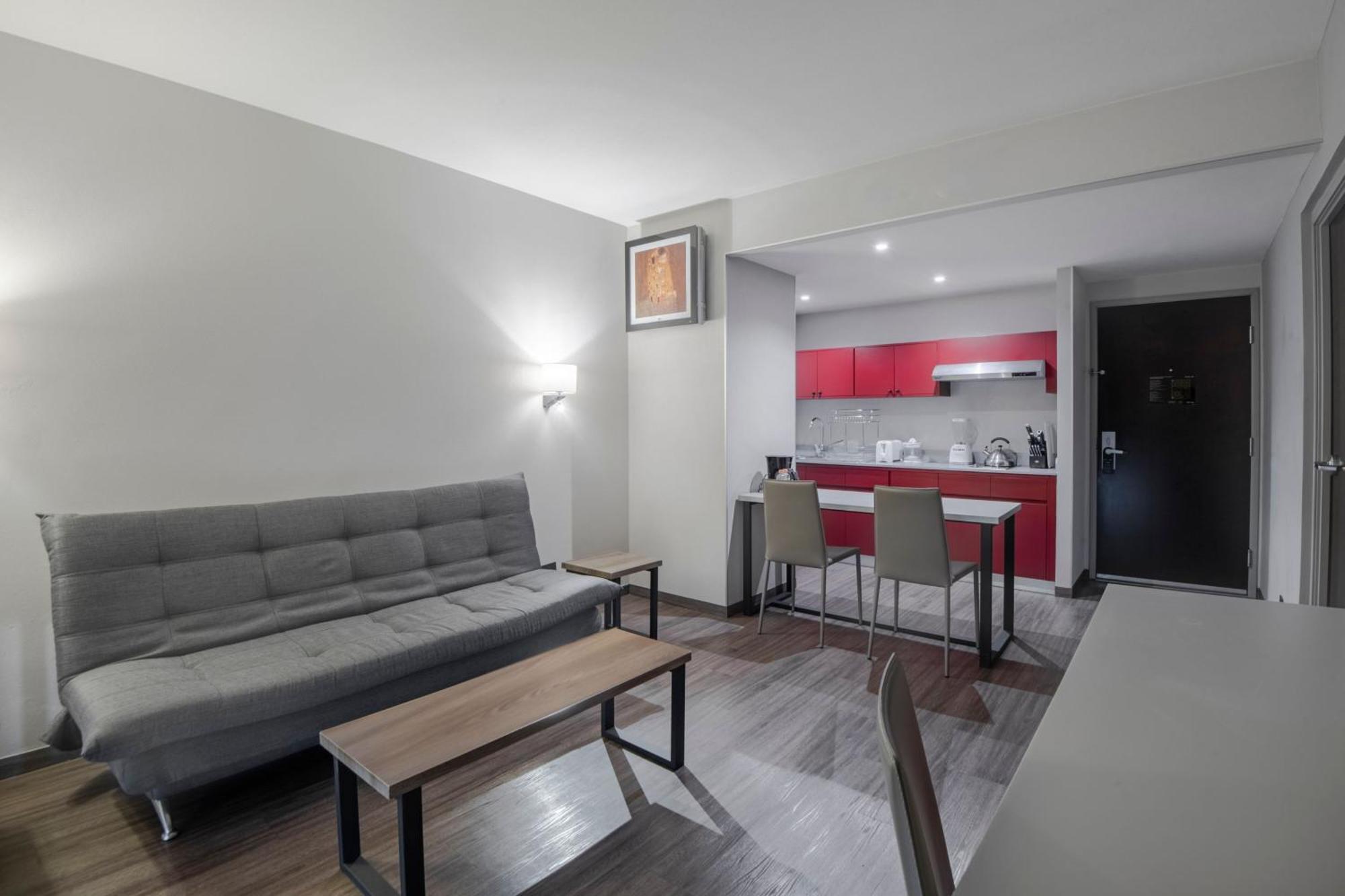 City Express Plus By Marriott Ciudad De Mexico Insurgentes Sur Exterior photo