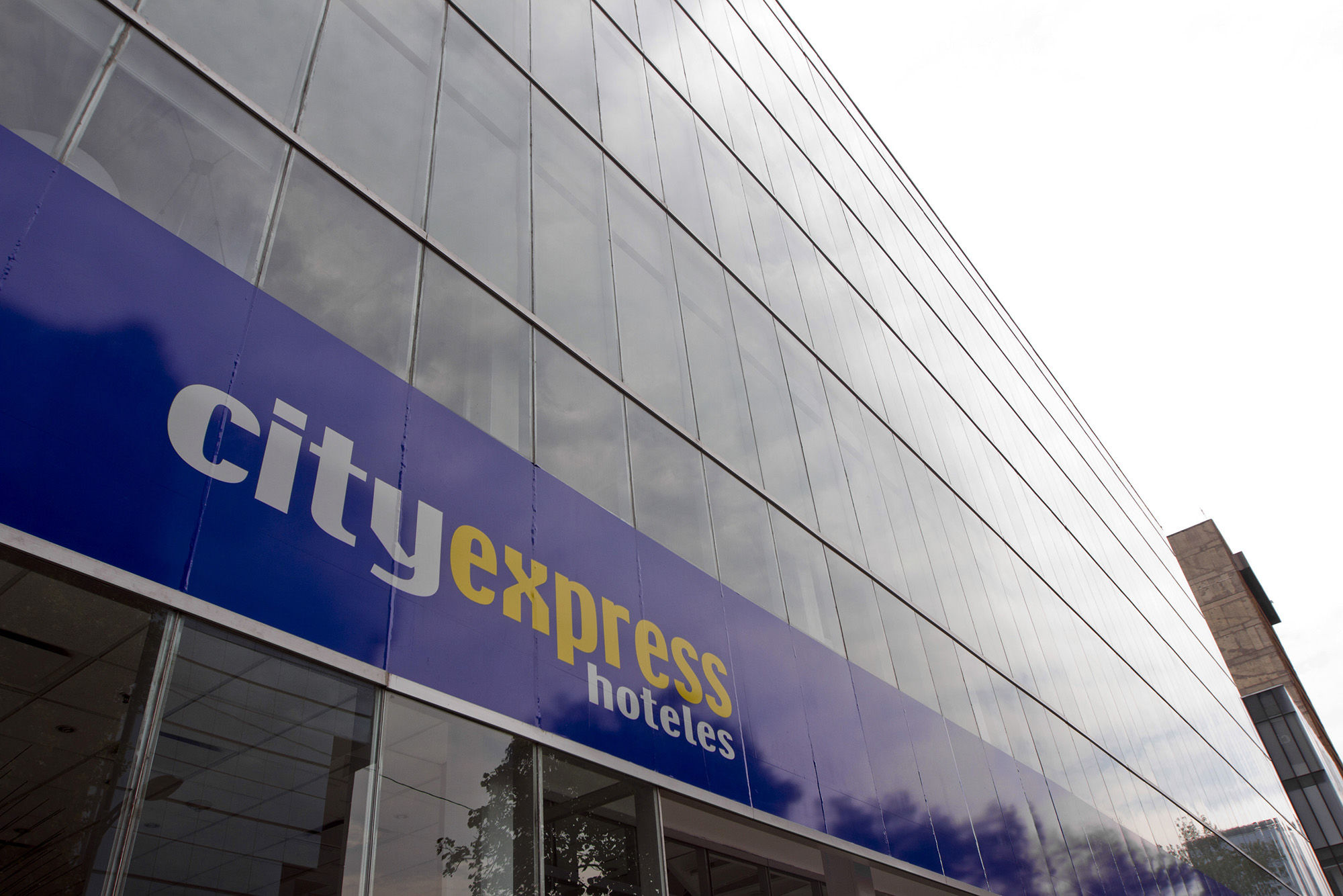 City Express Plus By Marriott Ciudad De Mexico Insurgentes Sur Exterior photo